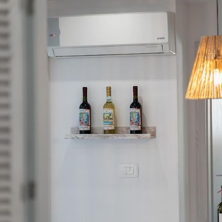 New Cozy Apartment - Center Of Old Town 오미스 외부 사진